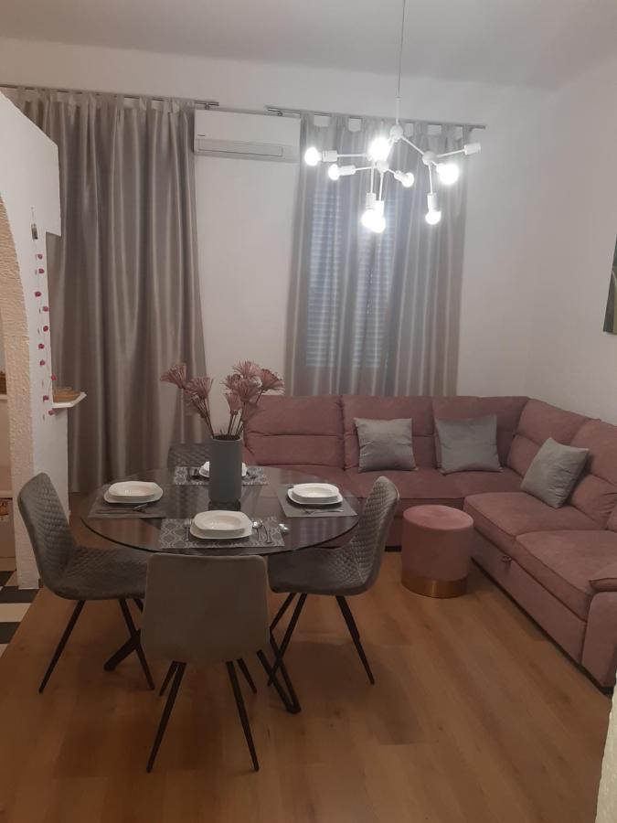 شقة Apartman Vale غييكا المظهر الخارجي الصورة